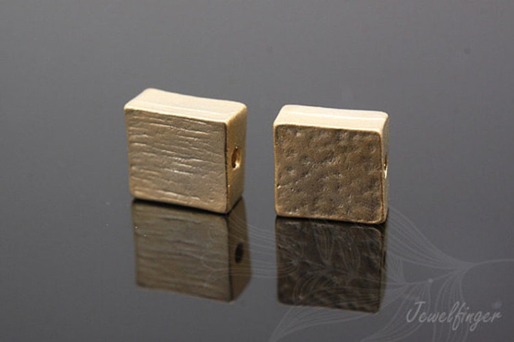 [W] H095-Matt Gold Plated-8mm Square Metal Beads (40pcs), [PRODUCT_SEARCH_KEYWORD], JEWELFINGER-INBEAD, [CURRENT_CATE_NAME]