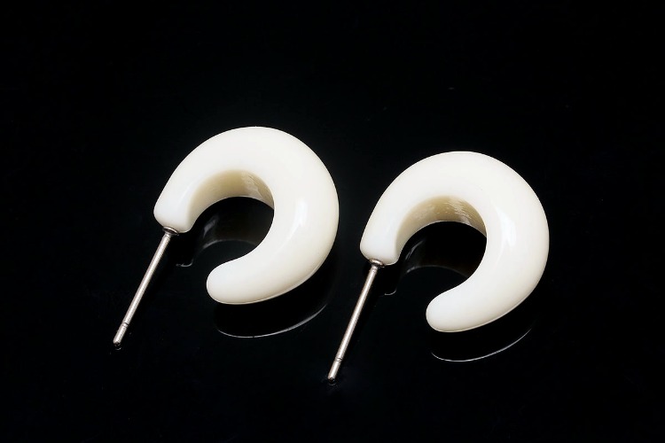 B594-White Epoxy-(1pairs)- 16mm Epoxy Round Post Earrings,Half-moon Earring,Titanium Post,Daily Earrings, [PRODUCT_SEARCH_KEYWORD], JEWELFINGER-INBEAD, [CURRENT_CATE_NAME]