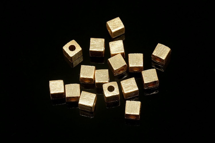 [W] ID009-Brushed Gold Plated-(1Strand)-4*4mm Brushed Cube Beads,Square Metal Beads,Gold Cube Drum Beads,Bracelet Beads, [PRODUCT_SEARCH_KEYWORD], JEWELFINGER-INBEAD, [CURRENT_CATE_NAME]