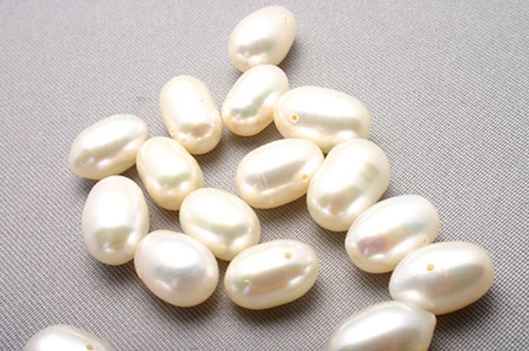 E452-Freshwater Pearl-(2pcs)-8*11mm Freshwater Pearl-Natural Pearls-White Cream-Wholesale Pearl, [PRODUCT_SEARCH_KEYWORD], JEWELFINGER-INBEAD, [CURRENT_CATE_NAME]